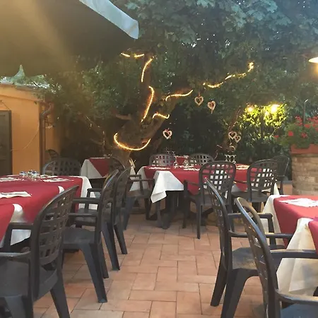 La Del Brolio Hotell Cantiano