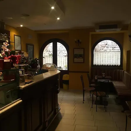 La Del Brolio Hotell Cantiano